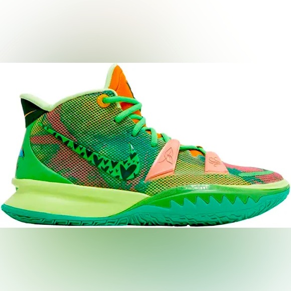 kyrie basketball shoes size 7